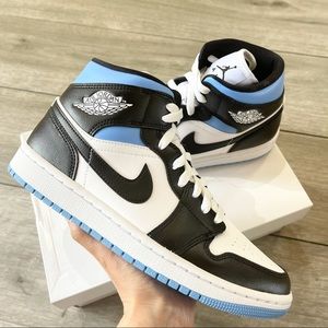 Jordan Women's Sneakers Black and Blue